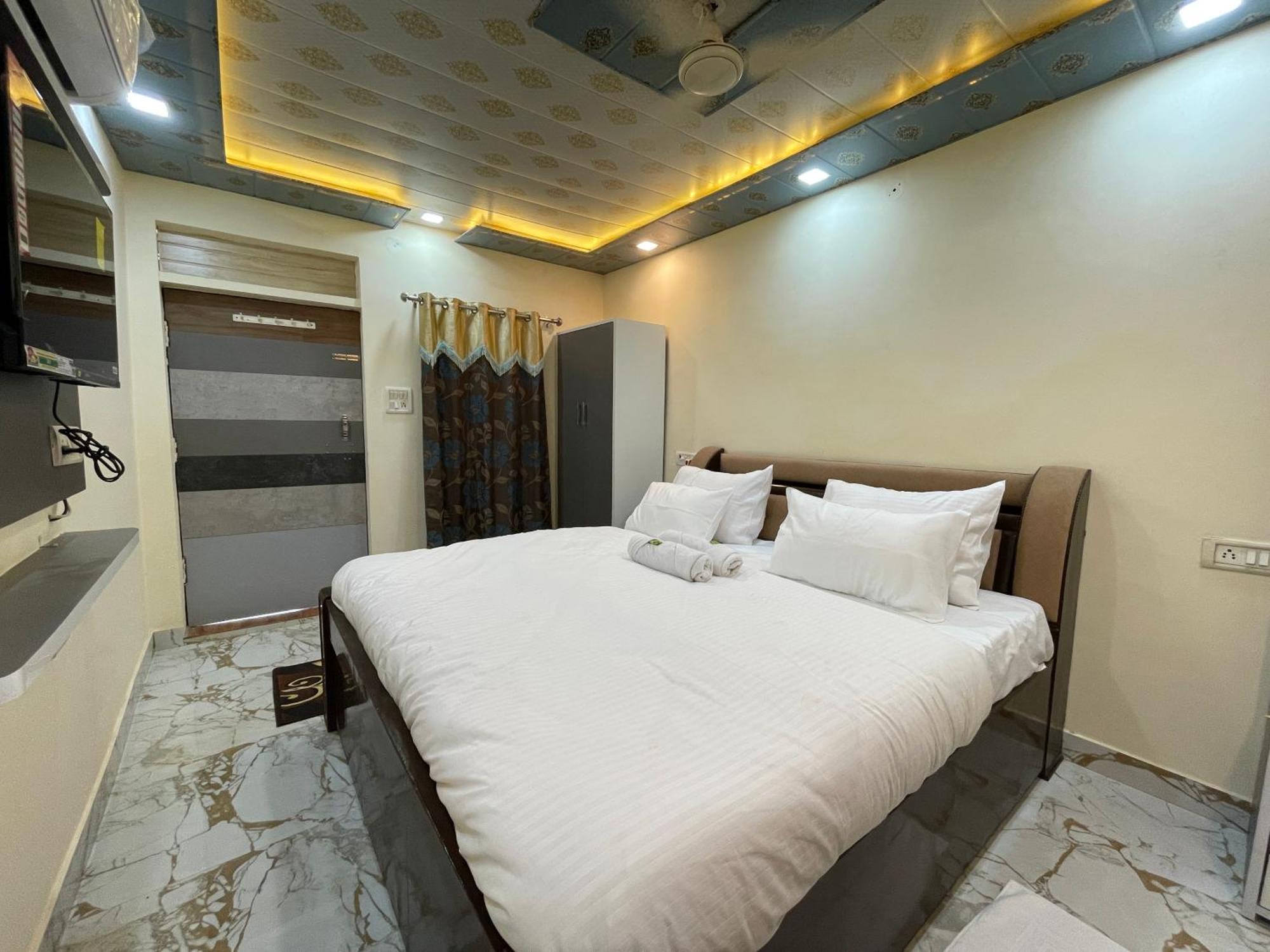 The Marigold Bliss Apartman Agra Kültér fotó
